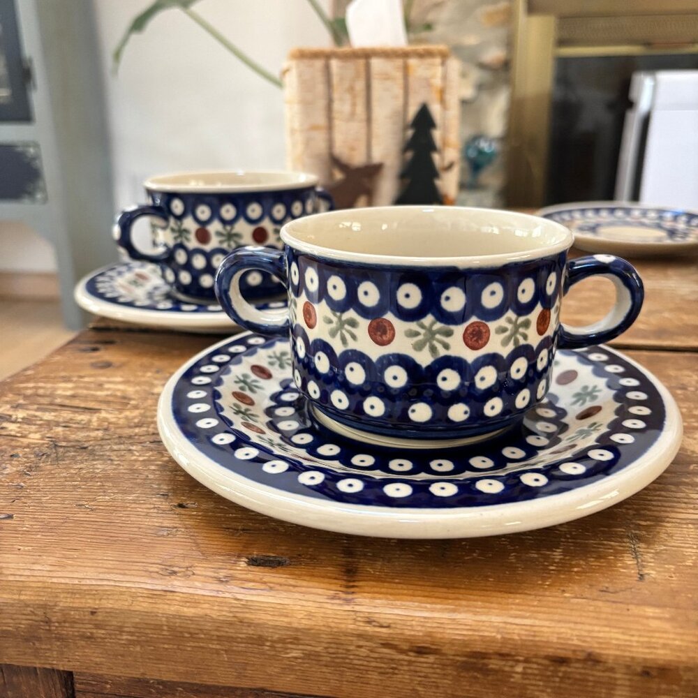 2 x Boleslawiec Polish Pottery French Onion Soup Bowls with Plates